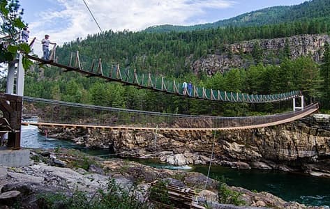 Cruzaremos el Puente Colgante de Kootenai Falls